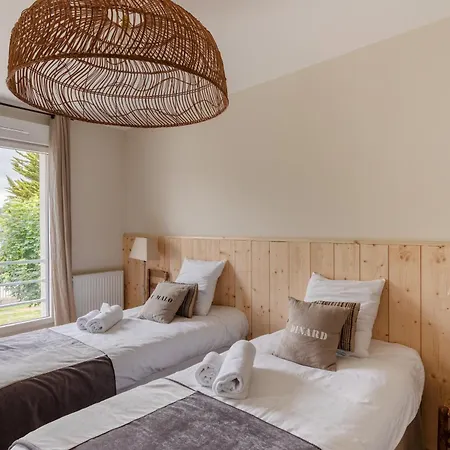 Feriehus La Des Ebihens - A Moins D'1km De La